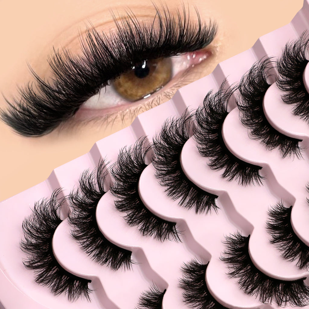 Natural False Eyelashes Without Eyeliner