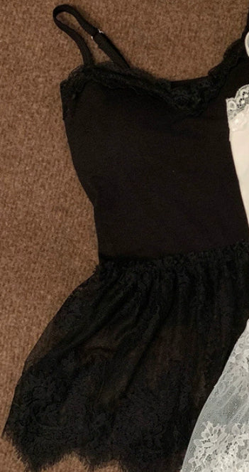 V-neck Socialite Style Beautiful Lace Small Sling